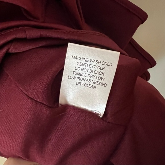 Donna Ricco | Ruffle Hem Sheath Dress - Picture 8 of 9